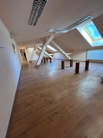 Eladó iroda, Kaposváron 78 M Ft / költözzbe.hu