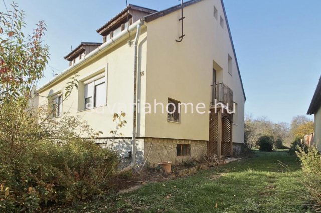 Eladó családi ház, Szombathelyen 64 M Ft, 4 szobás