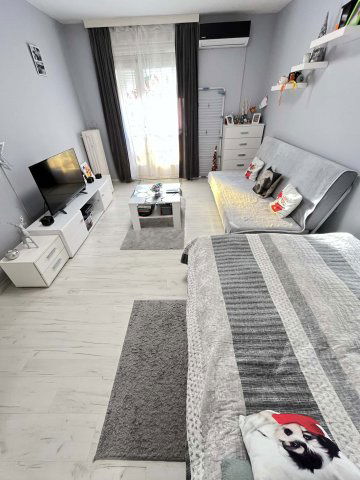 Eladó panellakás, Pécsett, Varsány utcában 39.9 M Ft, 2 szobás