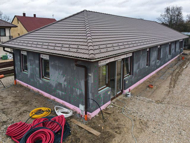 Eladó téglalakás, Százhalombattán 113.75 M Ft, 4 szobás