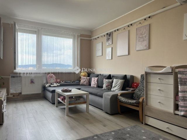 Eladó panellakás, Budapesten, IV. kerületben 72.5 M Ft, 2 szobás