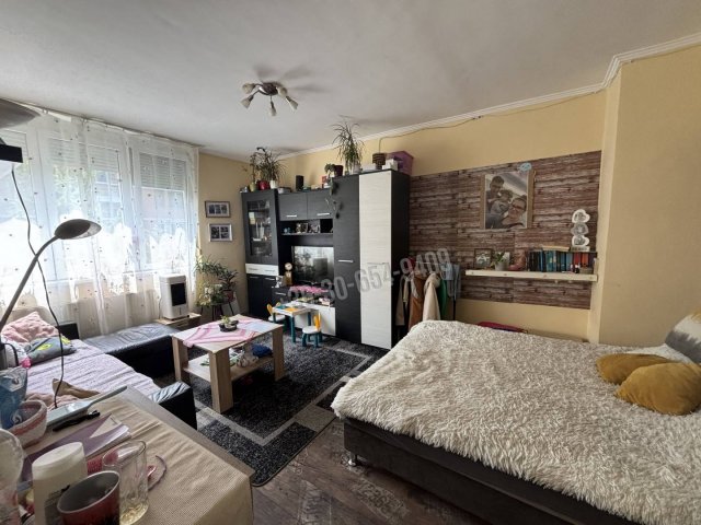 Eladó panellakás, Balassagyarmaton 31.5 M Ft, 2 szobás