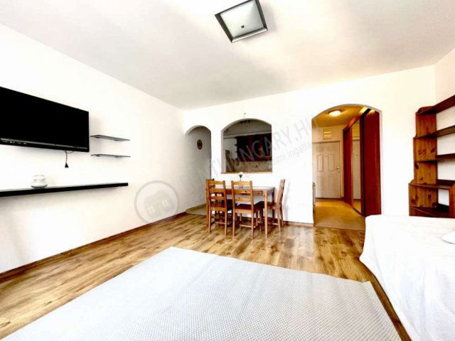 Kiadó téglalakás, albérlet, VIII. kerületben, Baross utcában