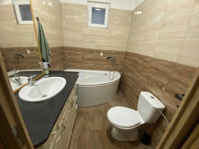 Eladó családi ház, Lajosmizsén 45 M Ft, 4 szobás