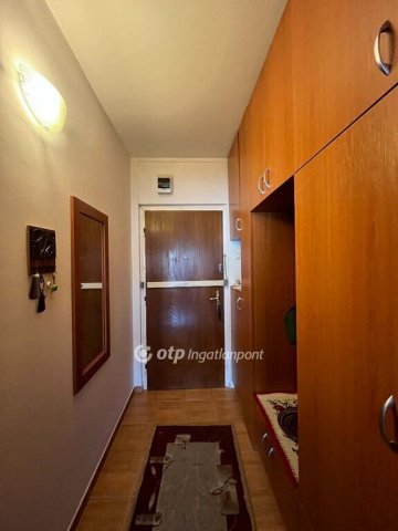 Eladó panellakás, Budapesten, XX. kerületben 53 M Ft, 1 szobás