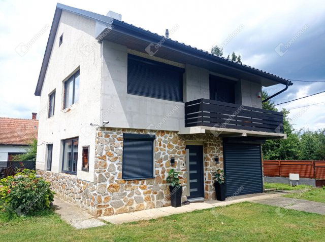 Eladó családi ház, Kustánszegen 76 M Ft, 4 szobás