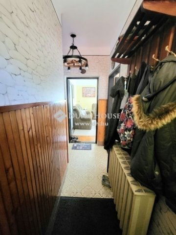 Eladó téglalakás, Kistarcsán 76 M Ft, 3 szobás