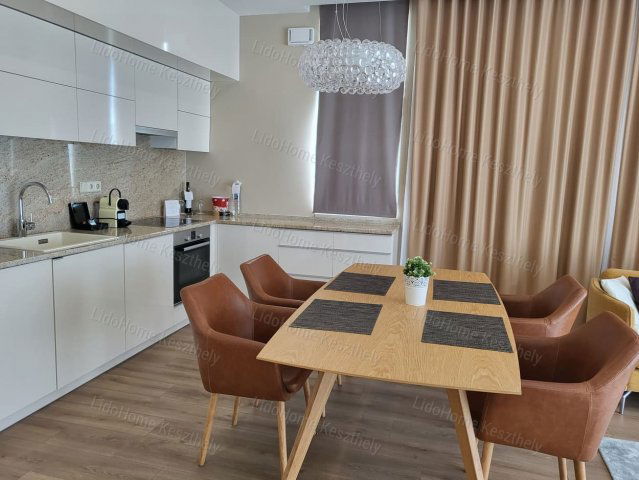 Eladó téglalakás, Zalacsányon 102.832 M Ft, 1 szobás