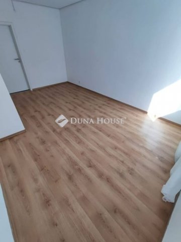 Eladó panellakás, Budapesten, XX. kerületben 74.9 M Ft, 3 szobás
