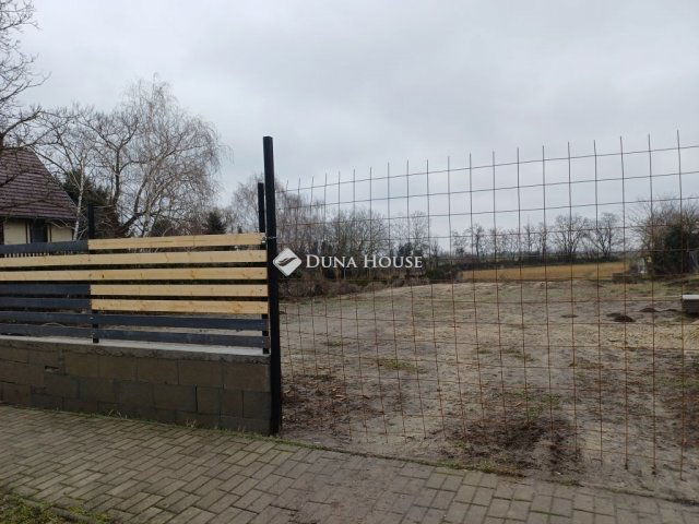 Eladó ikerház, Áporkán 89 M Ft, 5 szobás / költözzbe.hu