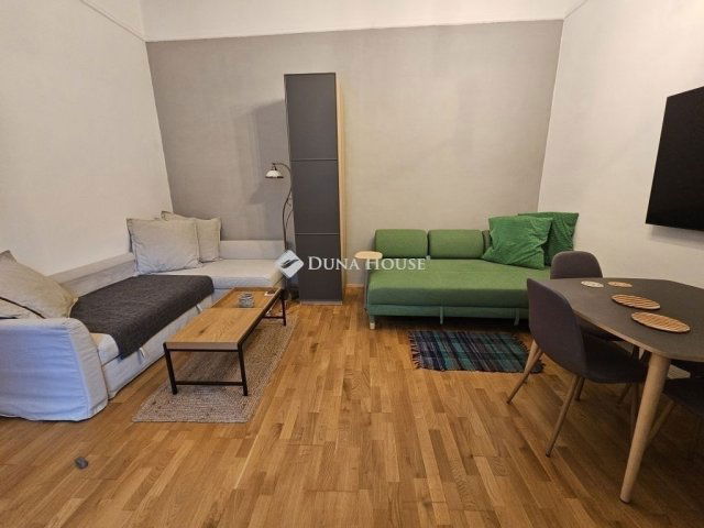 Eladó téglalakás, Budapesten, VIII. kerületben 69 M Ft, 2 szobás