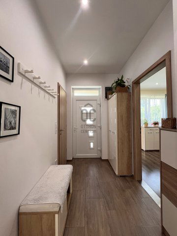 Eladó családi ház, Vámosszabadin 148.95 M Ft, 5 szobás