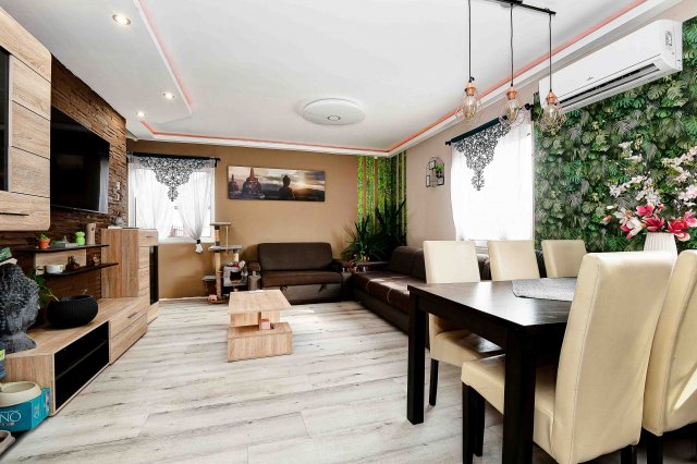 Eladó családi ház, Szigetmonostorban, Árvácska utcában