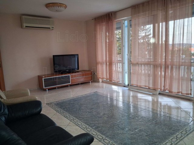 Kiadó téglalakás, albérlet, Balatonalmádiban 350 E Ft / hó