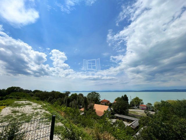 Eladó telek, Balatonszárszón 115 M Ft / költözzbe.hu