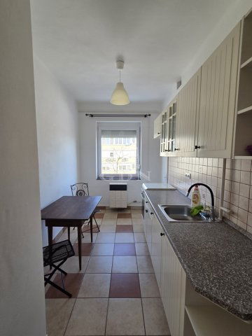 Eladó téglalakás, Szigetszentmiklóson 45.9 M Ft, 1 szobás