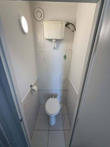 Eladó téglalakás, Pécsett 59.9 M Ft, 3 szobás