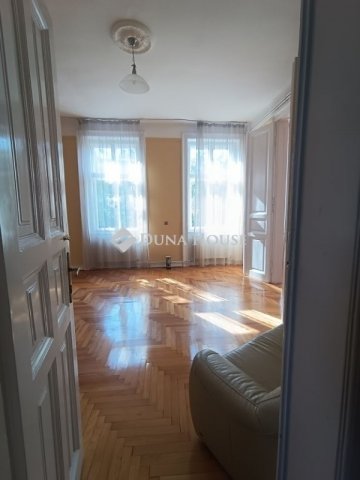 Eladó téglalakás, Budapesten, XIV. kerületben 120 M Ft, 4 szobás