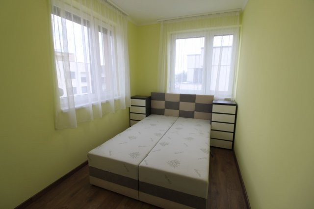 Kiadó téglalakás, albérlet, Debrecenben 420 E Ft / hó, 3 szobás