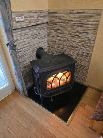 Eladó családi ház, Szolnokon 89.999 M Ft, 3 szobás