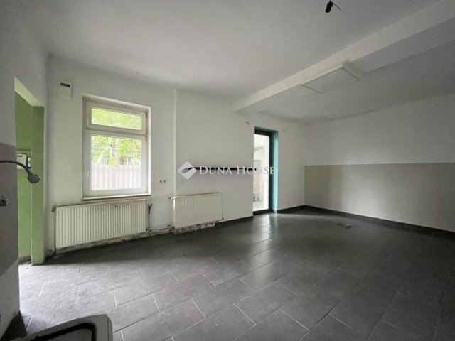 Eladó téglalakás, Budapesten, IV. kerületben 74.9 M Ft, 3 szobás