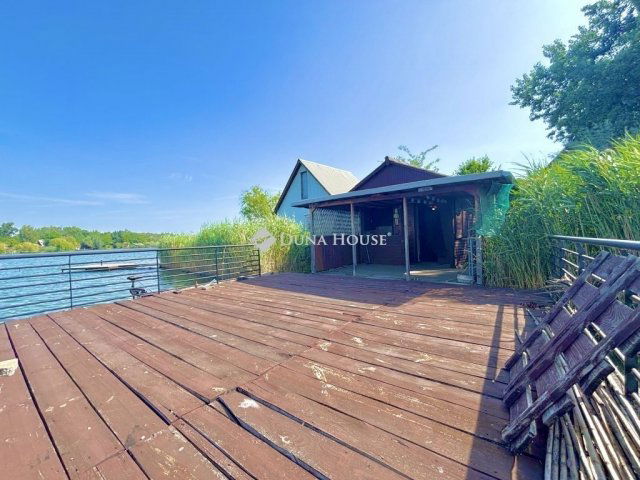 Eladó nyaraló, Szigetszentmiklóson 15 M Ft, 2 szobás