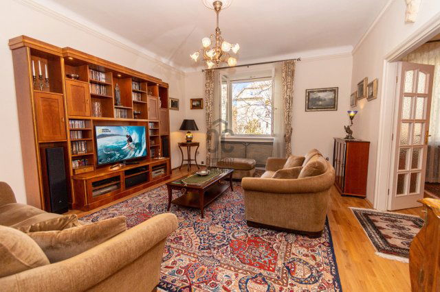 Eladó téglalakás, Budapesten, XI. kerületben, Budaörsi úton