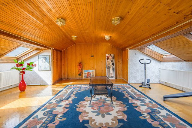 Eladó családi ház, Budapesten, XX. kerületben, Jósika utcában