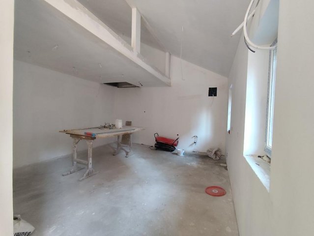 Eladó téglalakás, IV. kerületben, Szekfű Gyula utcában