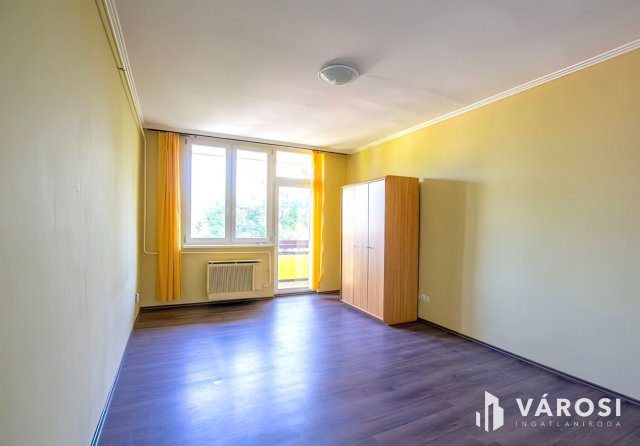 Kiadó téglalakás, albérlet, Békéscsabán 80 E Ft / hó