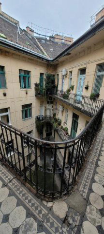 Eladó téglalakás, Budapesten, VIII. kerületben 66 M Ft, 2 szobás