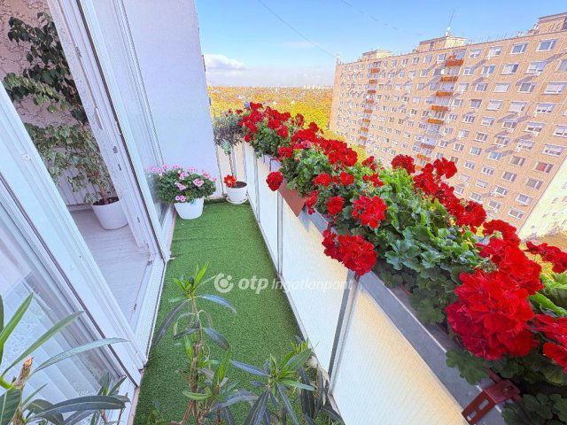 Eladó panellakás, Budapesten, XV. kerületben 80 M Ft, 3 szobás