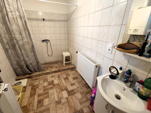 Eladó családi ház, Szűrön 22 M Ft, 3 szobás