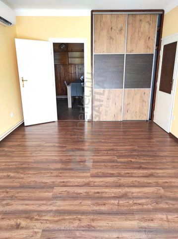 Kiadó téglalakás, albérlet, III. kerületben, Gyenes utcában