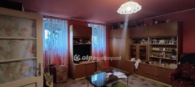 Eladó családi ház, Óföldeákon 18.5 M Ft, 1+3 szobás