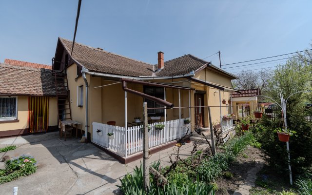 Eladó családi ház, Püspökladányban 39.5 M Ft, 2 szobás