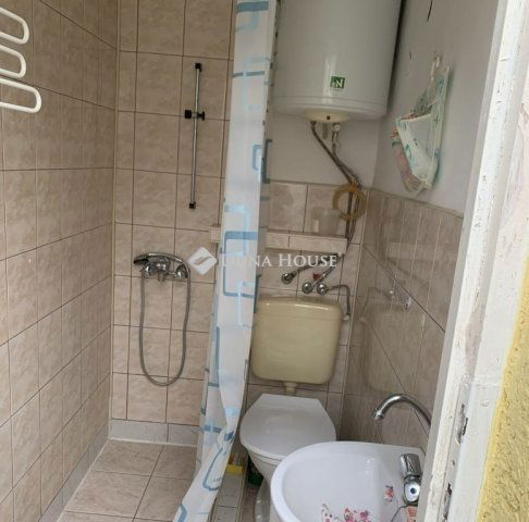 Eladó nyaraló, Gárdonyban 33 M Ft, 2+1 szobás