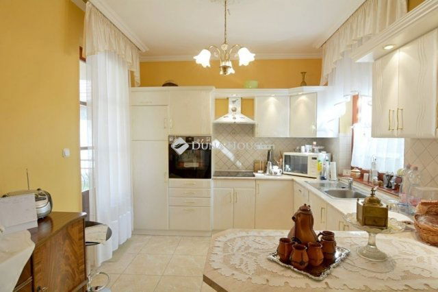 Eladó családi ház, Kiskunfélegyházán 149.9 M Ft, 5 szobás