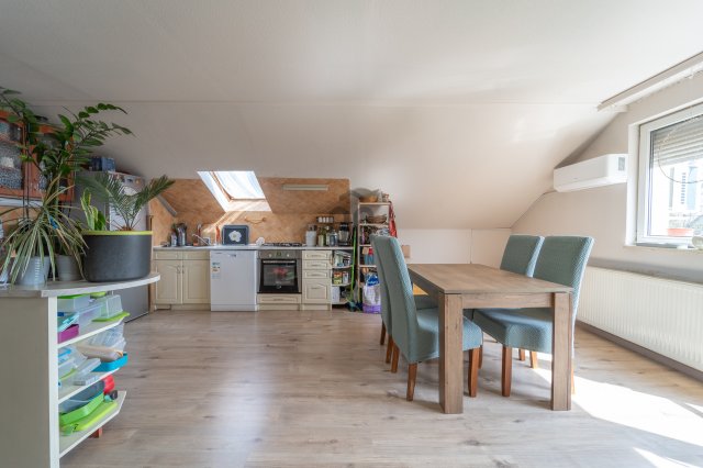 Eladó téglalakás, Érden 76 M Ft, 3 szobás