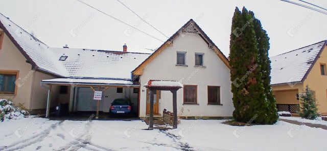 Eladó családi ház, Lentiben 74.9 M Ft, 5 szobás