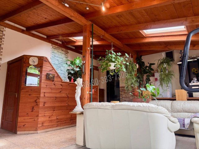 Eladó családi ház, Galgahévízen 79.9 M Ft, 4 szobás