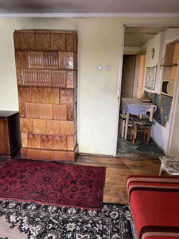 Eladó családi ház, Rezin 18 M Ft, 1+1 szobás