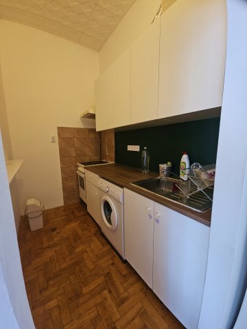 Eladó téglalakás, Budapesten, IX. kerületben, Soroksári úton