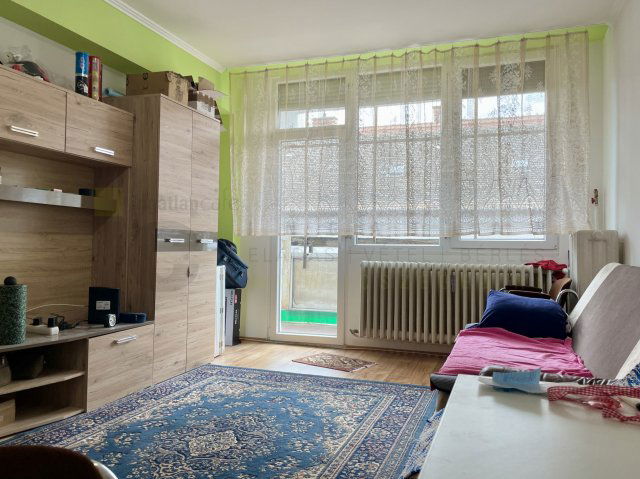 Eladó téglalakás, Szegeden, Kazinczy utcában 59.9 M Ft, 2 szobás