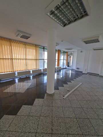 Kiadó iroda, Egerben 300 E Ft / hó / költözzbe.hu