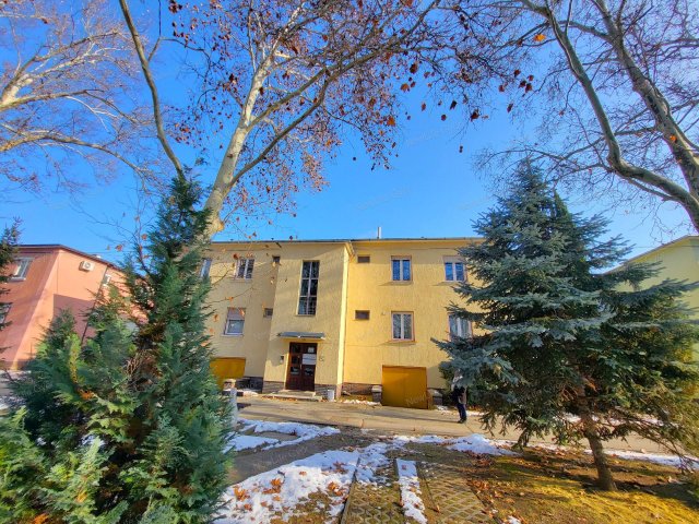 Eladó téglalakás, Győrött 62.9 M Ft, 3 szobás