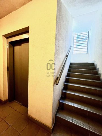 Eladó téglalakás, Budapesten, VI. kerületben 79 M Ft, 2 szobás