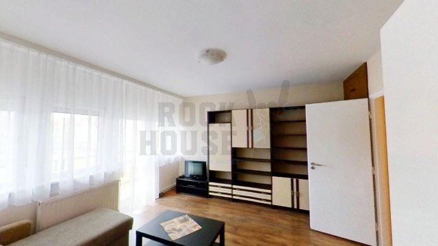 Kiadó téglalakás, albérlet, Békéscsabán 120 E Ft / hó