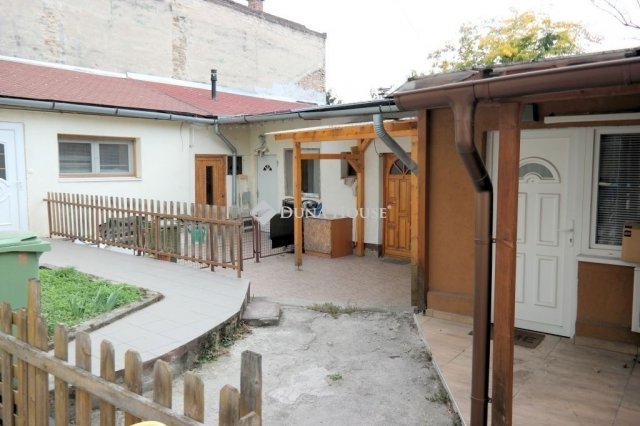 Eladó téglalakás, Budapesten, XX. kerületben 23.9 M Ft, 1 szobás