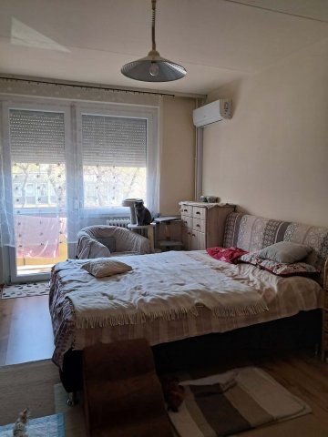 Eladó panellakás, Debrecenben, Dózsa György utcában 49.9 M Ft